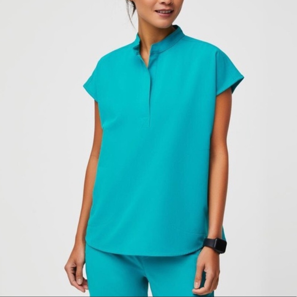FIGS RAFAELA TEAL SCRUB TOP